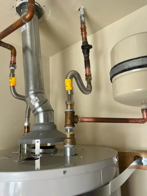 Water heater installation and plumbing repair in Frostproof